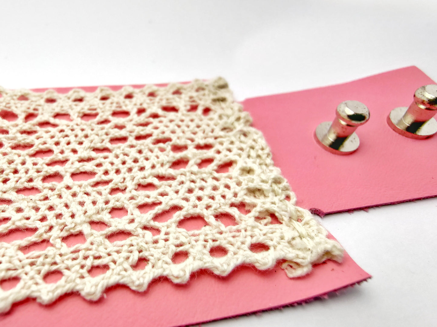 This bracelet is a perfect example of delicate yet rustic charm. The softness of lace is combined with the unique texture of exotic leather to create a bracelet that is both elegant and rustic. The delicate lace strap adds a touch of romance to the bracelet, which is a distinctive accessory that brings together the beauty of natural materials. It's adjustable by steel screws, width: 5cm, maximum length: 22cm.